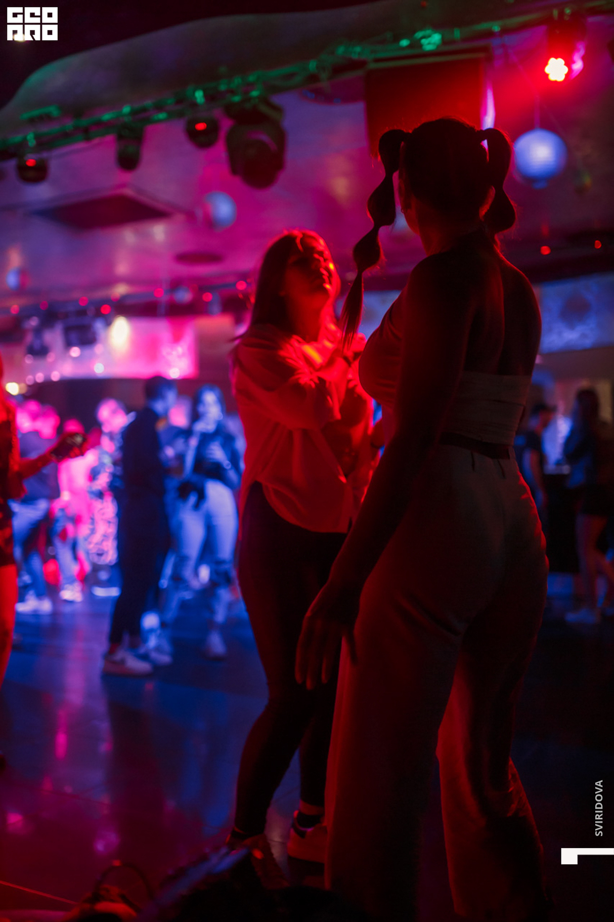 Fashion Never Sleeps! Saturday Party at Fashion Club & Restaurant Praha 18