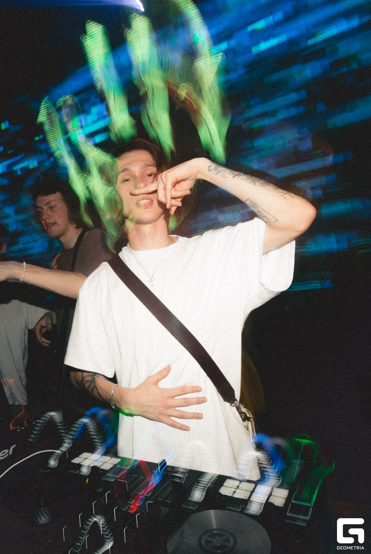 108 Repeat 21.10.jpg