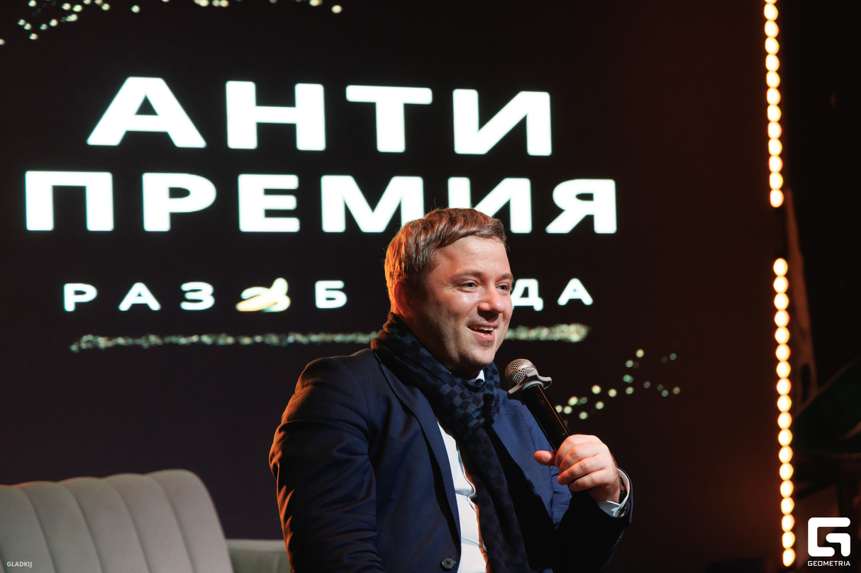 АНТИПРЕМИЯ В KARAOKE RESTAURANT CHERISH 11