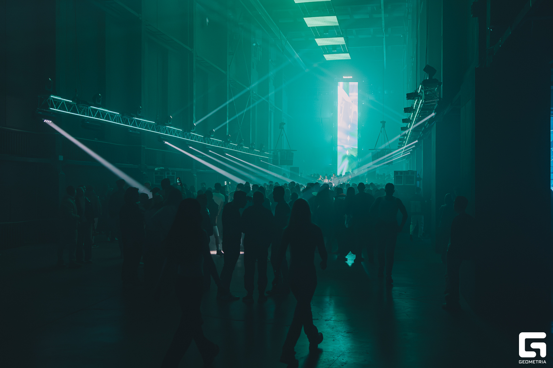 np-181-пари ночь0001.jpg