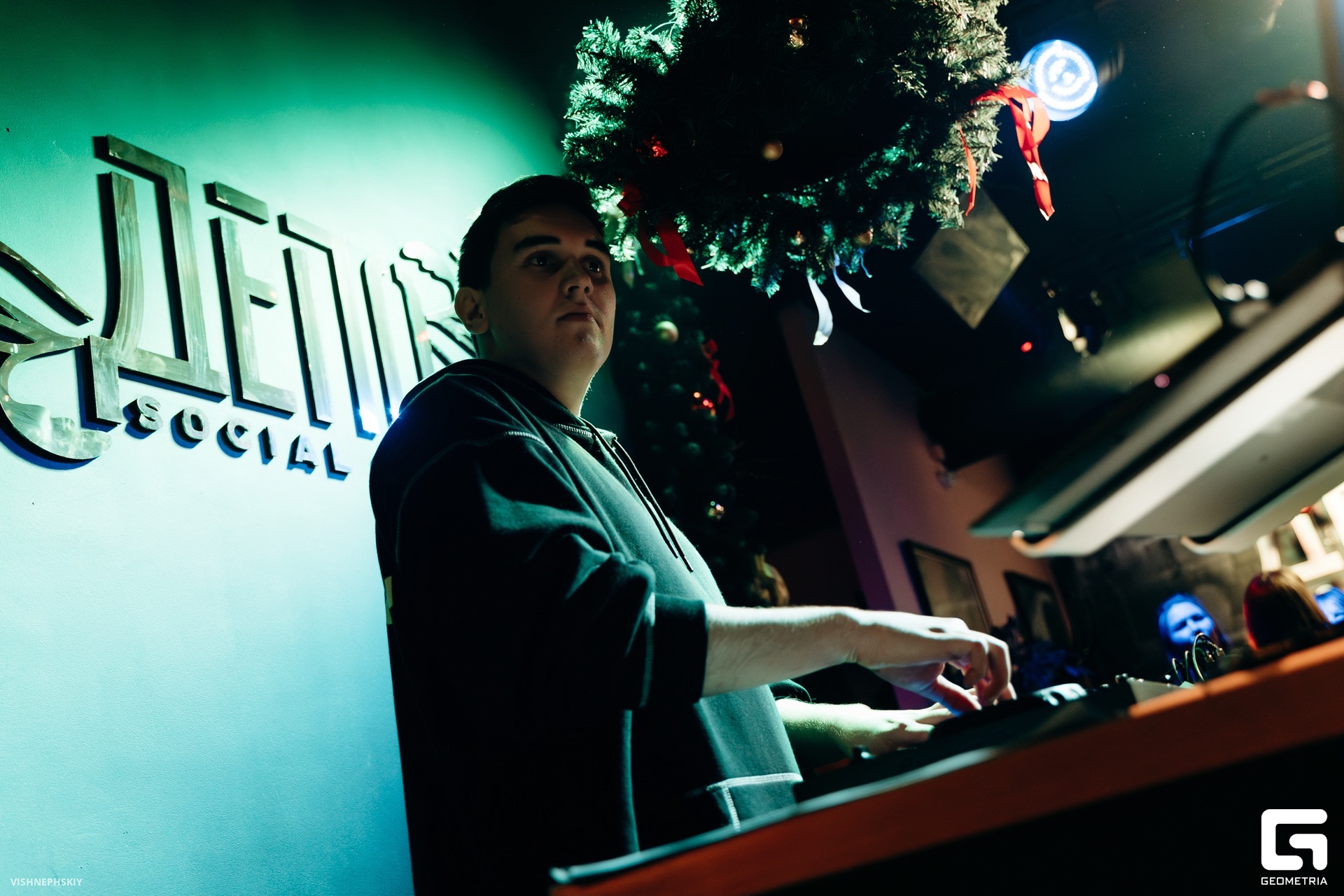 DSC01124-Улучшено-Ум. шума.jpg