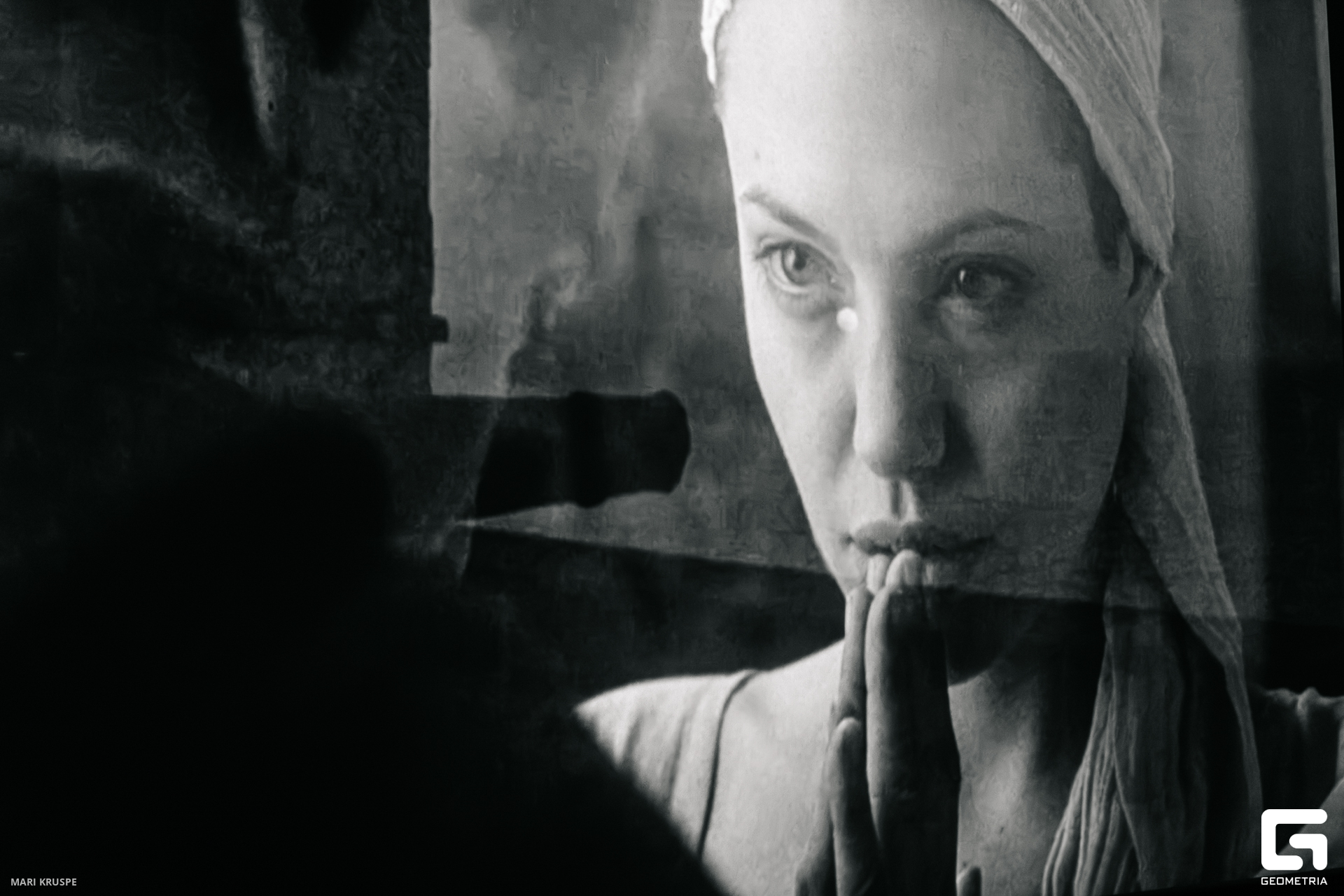 MARI0110-Улучшено-Ум. шума.jpg