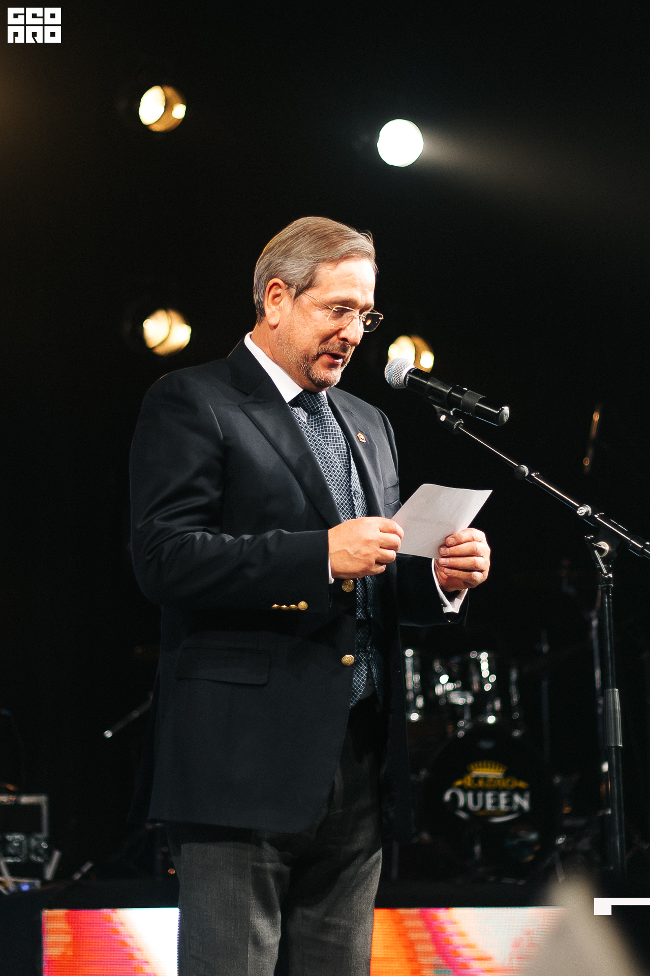 346_21-12-09 ISAEVA KASHIN SHVETS.jpg