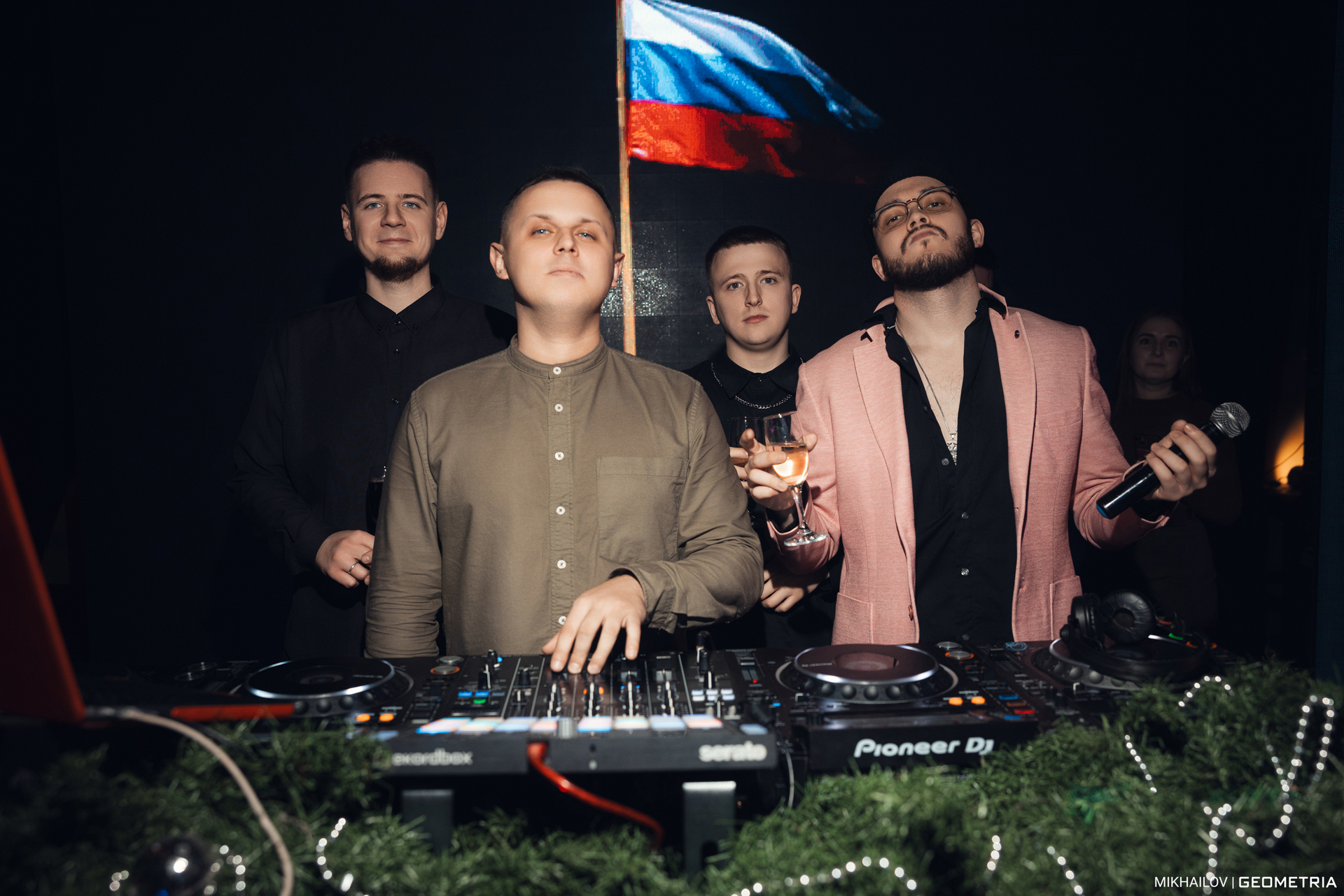 087-311224-0317 Mikhailov-weblogo.jpg