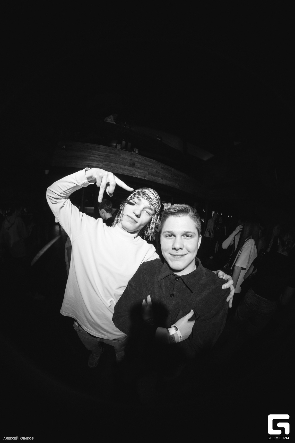 MAIN: LOVE MUSIC X ПОЛКА 18