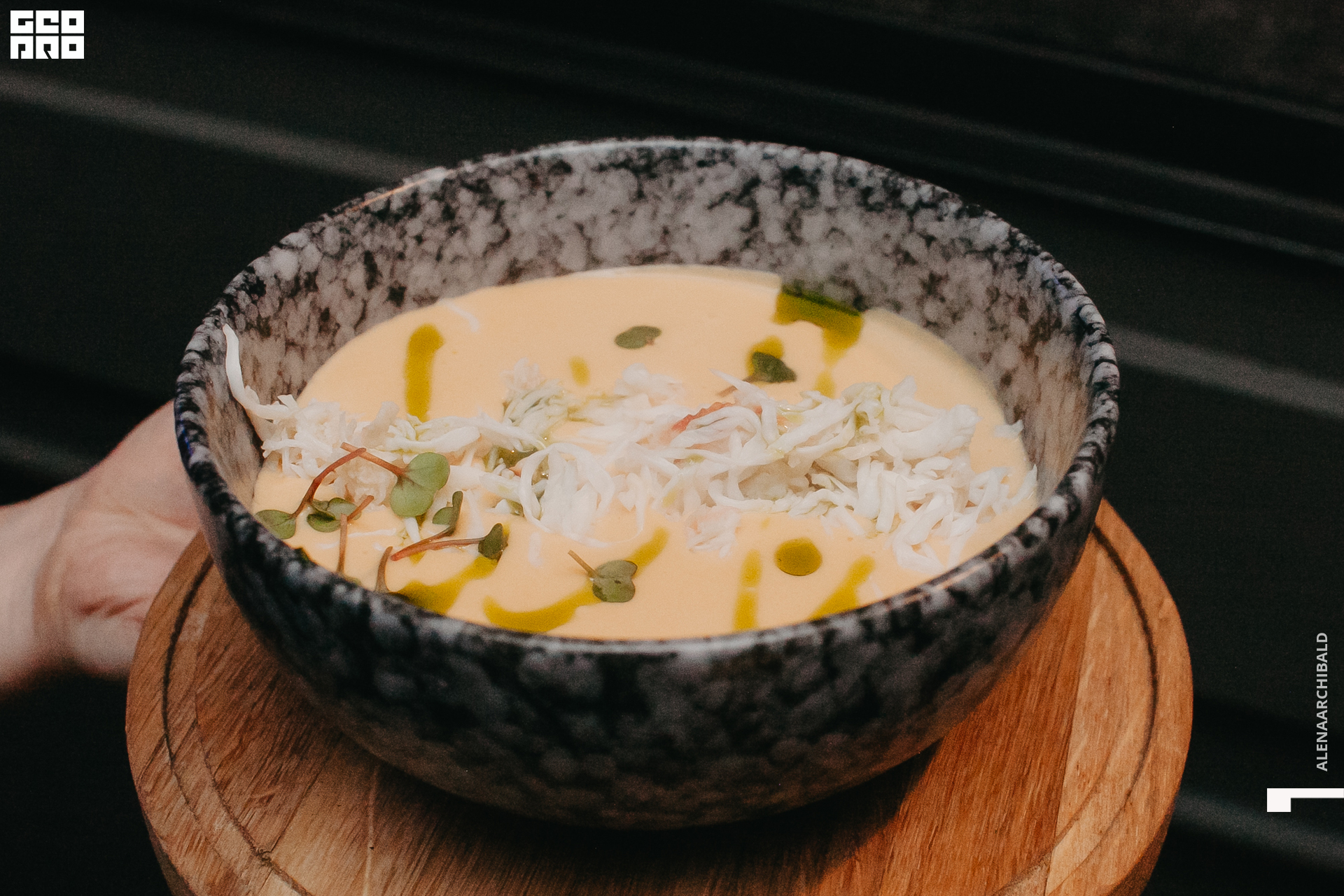 2022-11-18 20-00-27_alenaarchibald049.JPG