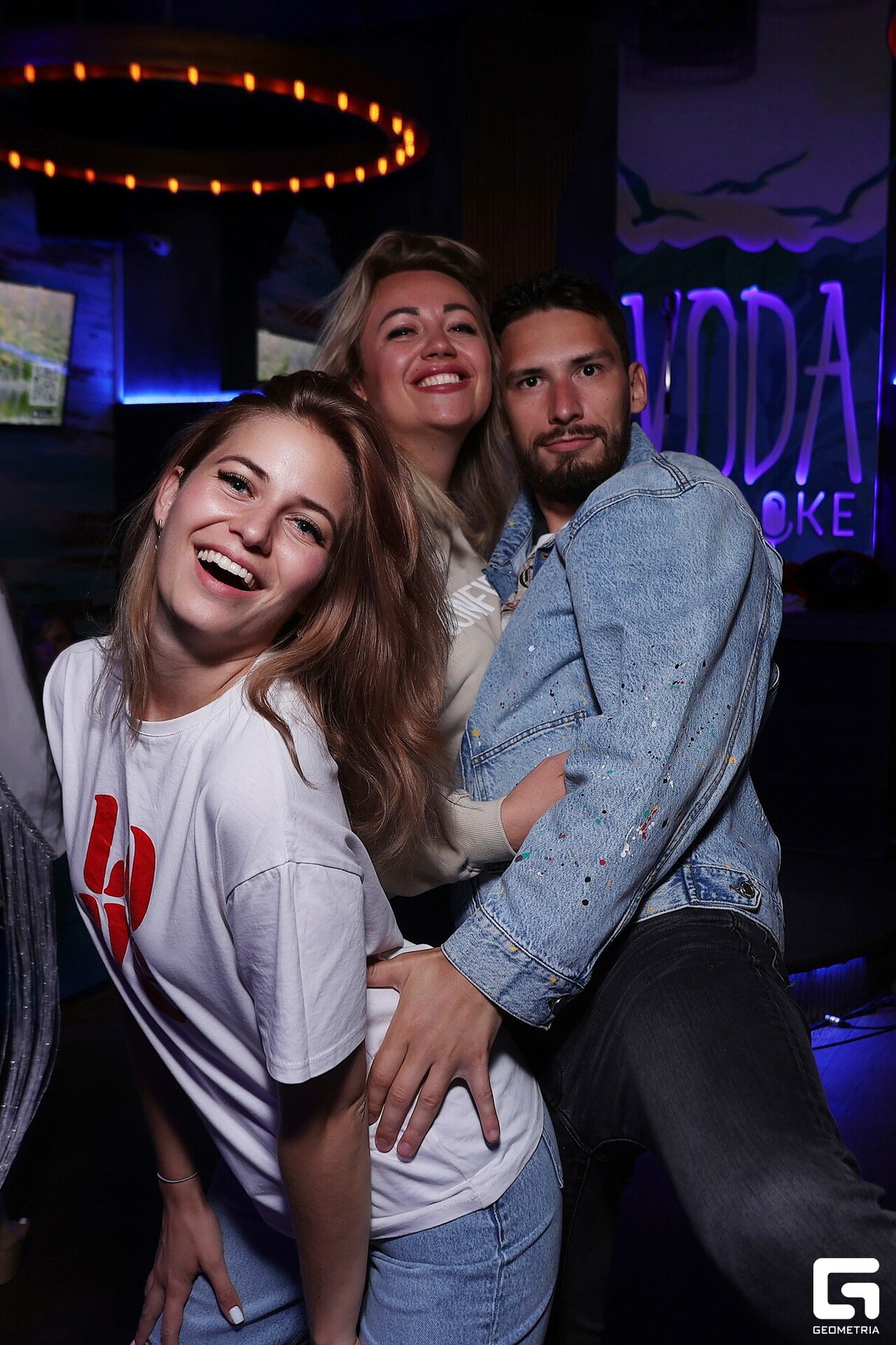 ЖАРКИЙ WEEKEND в VODA 17