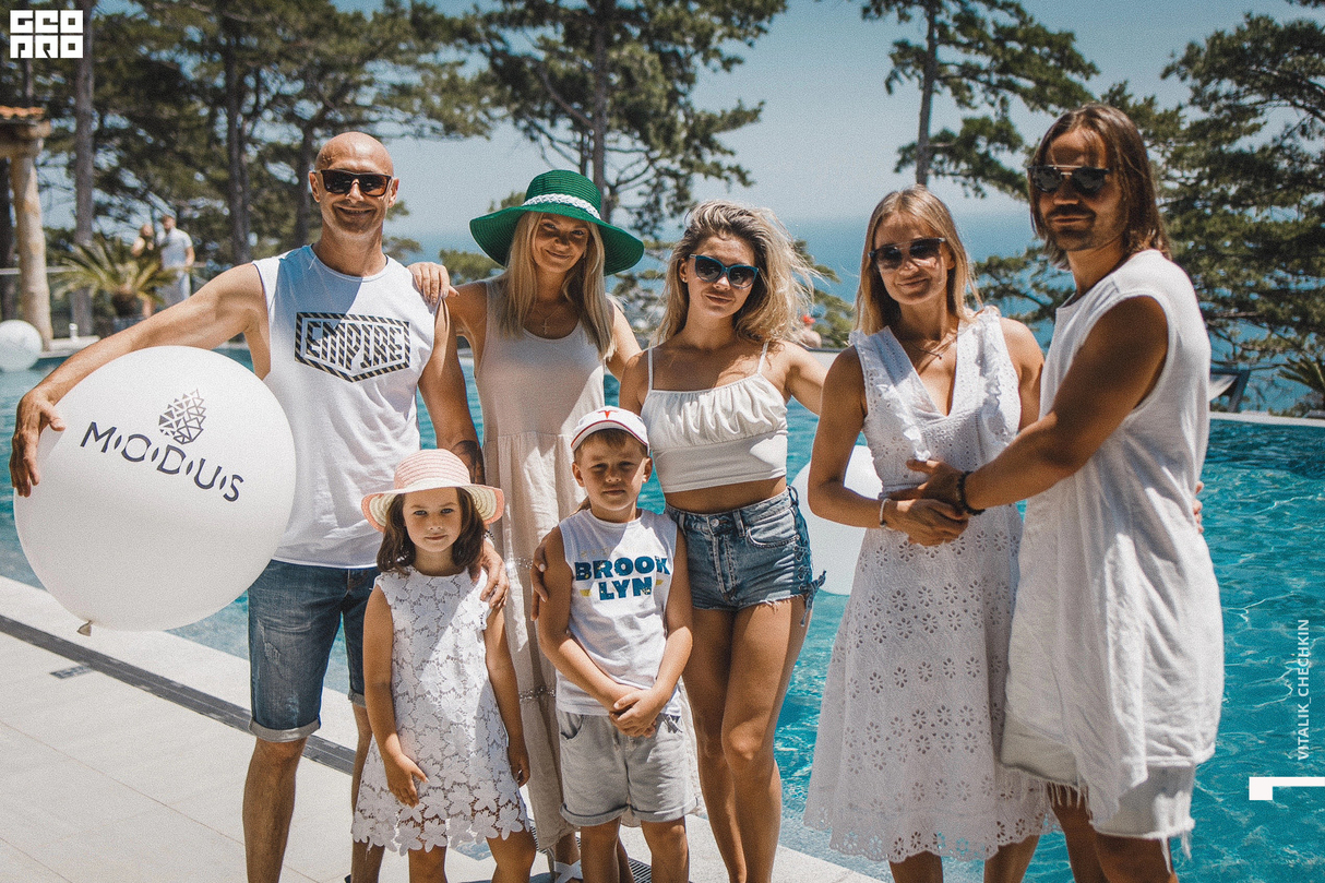 WHITE PARTY in MODUS 18
