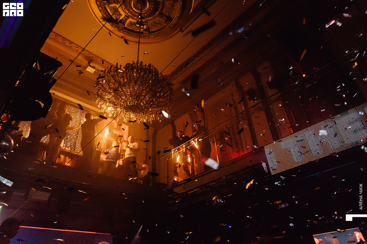 THE TOP CLUB WKND 19