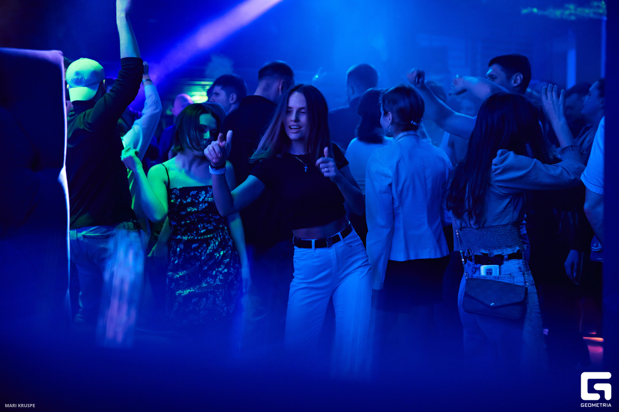 Weekend Party 28