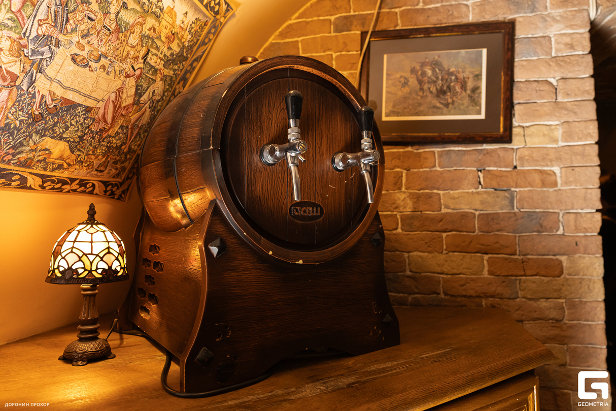 ХЭЛЛОУИН в ресторане BIER HAUS  - мертвые невесты 29
