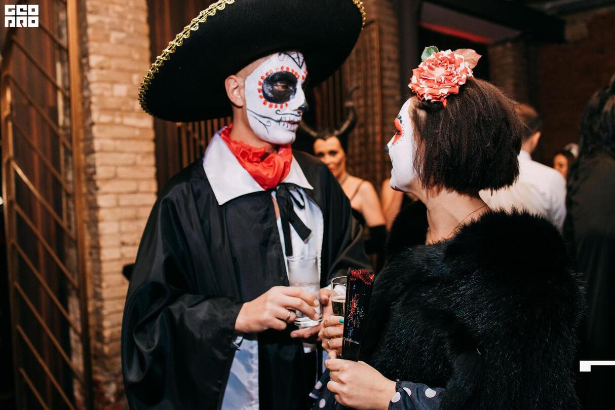 Halloween party 23
