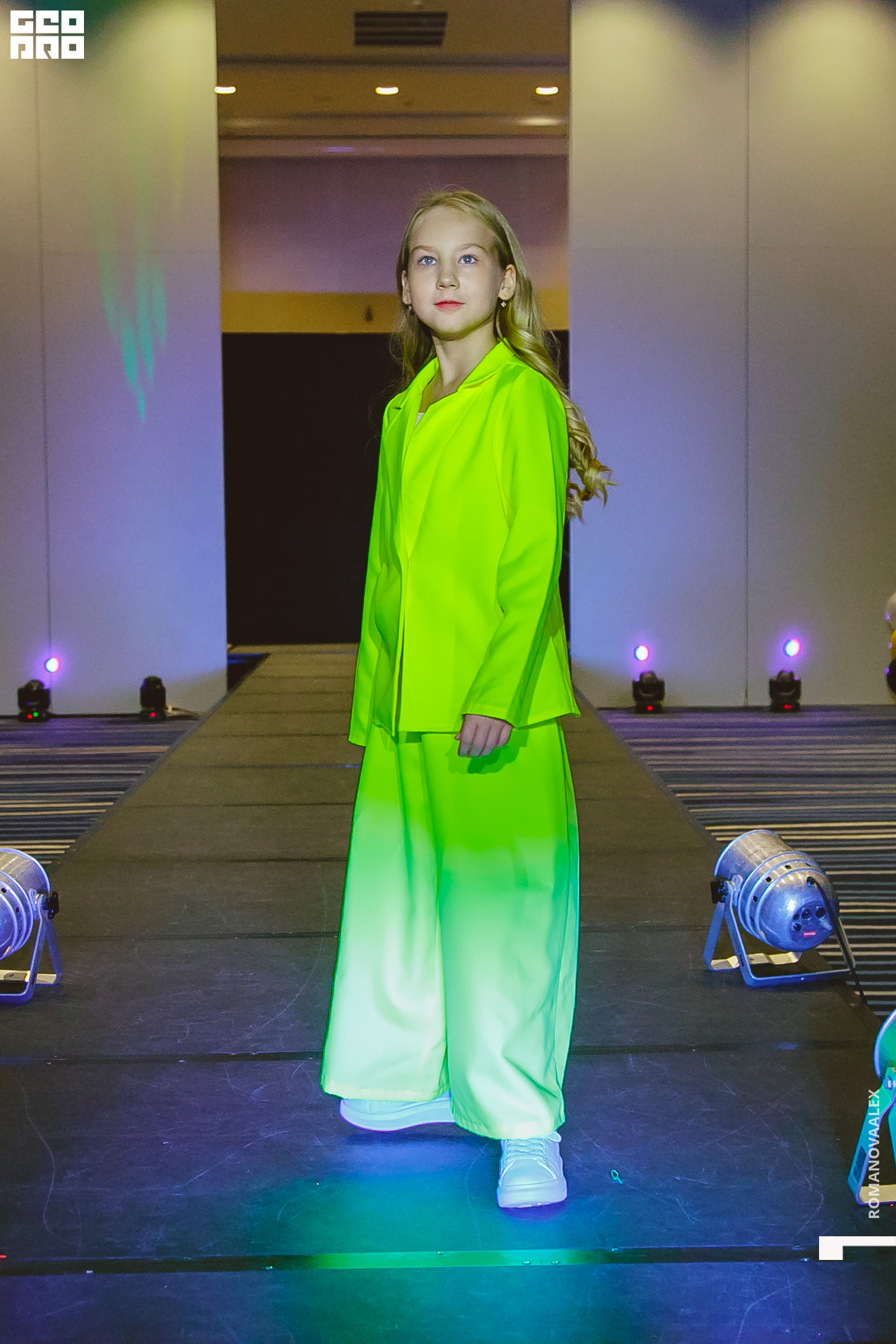 522 221011 030137 @romanovaalex.jpg