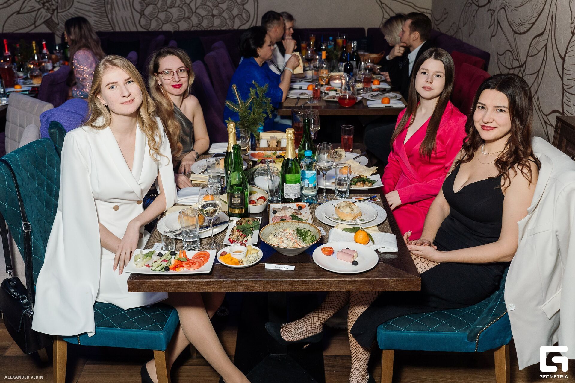 244 20240101 AV107124.jpg