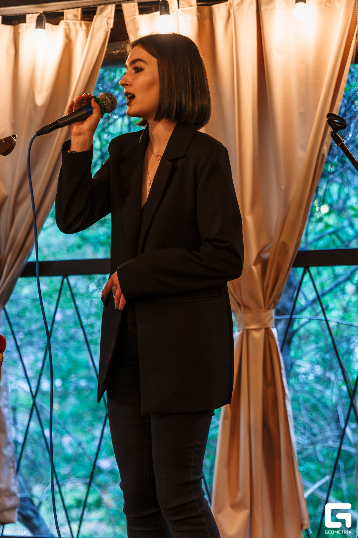 Суббота в баре Haze Bar 23