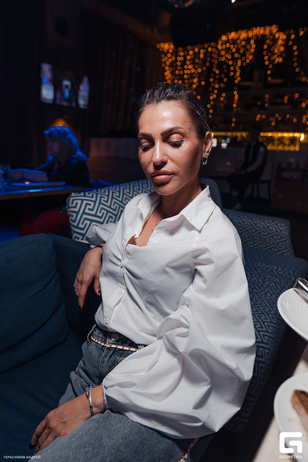 КАРАОКЕ WEEKEND 18