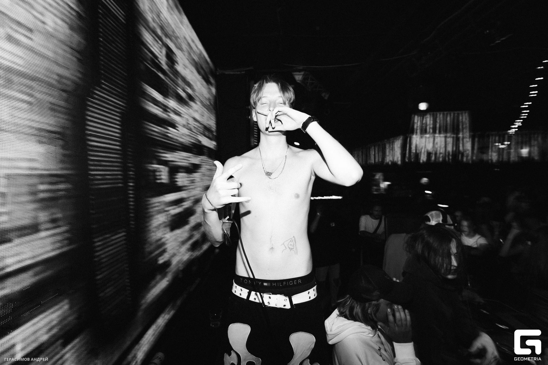 098 Repeat 26.08.jpg