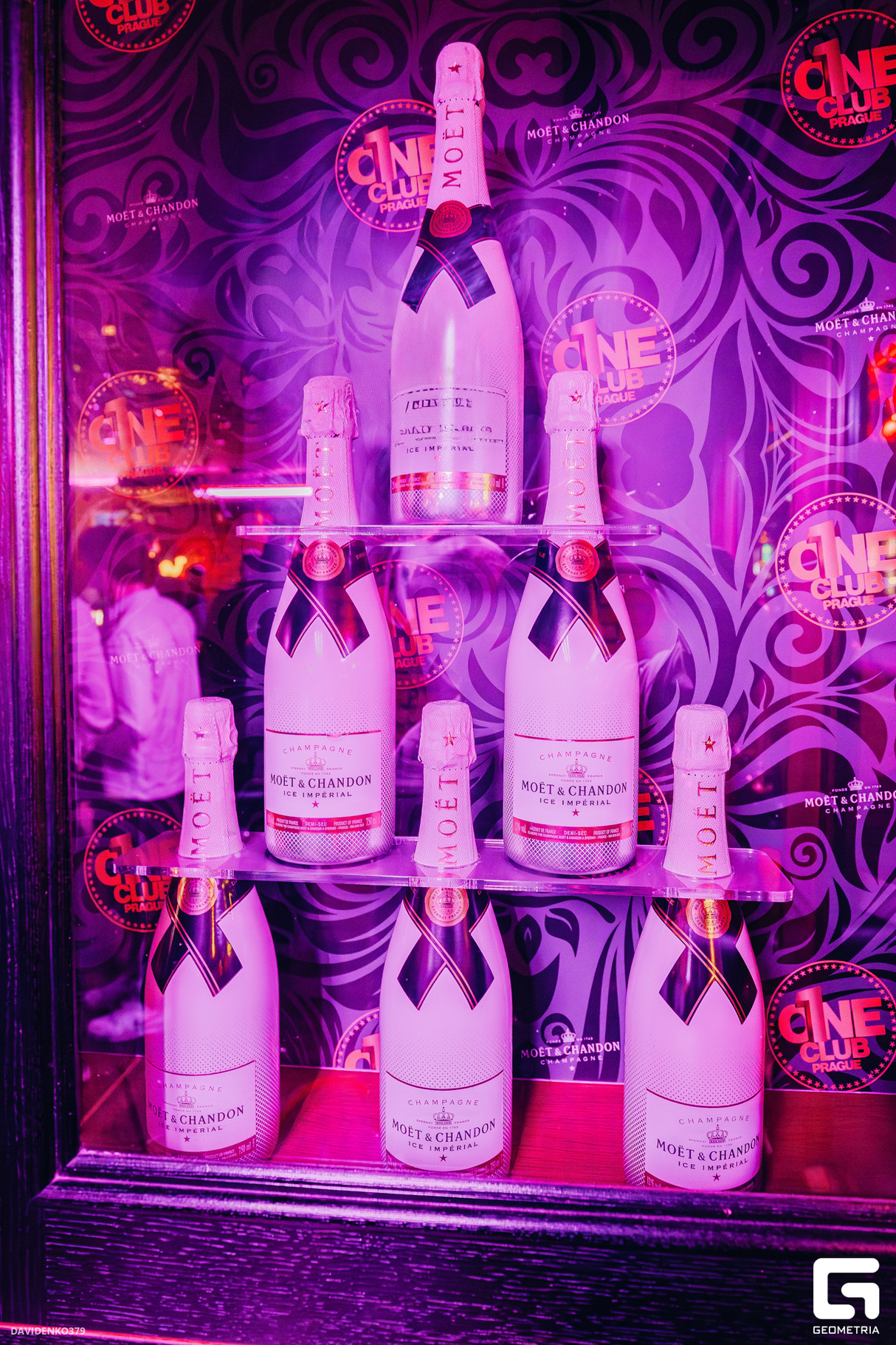 Friday Party at One Club 12