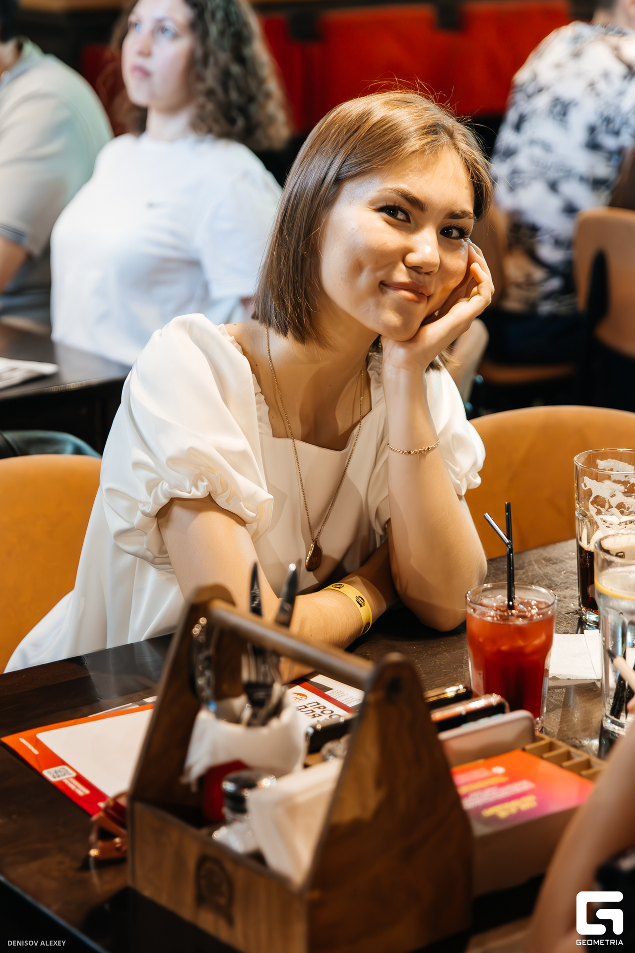 CE7A6674-Улучшено-Ум. шума.jpg