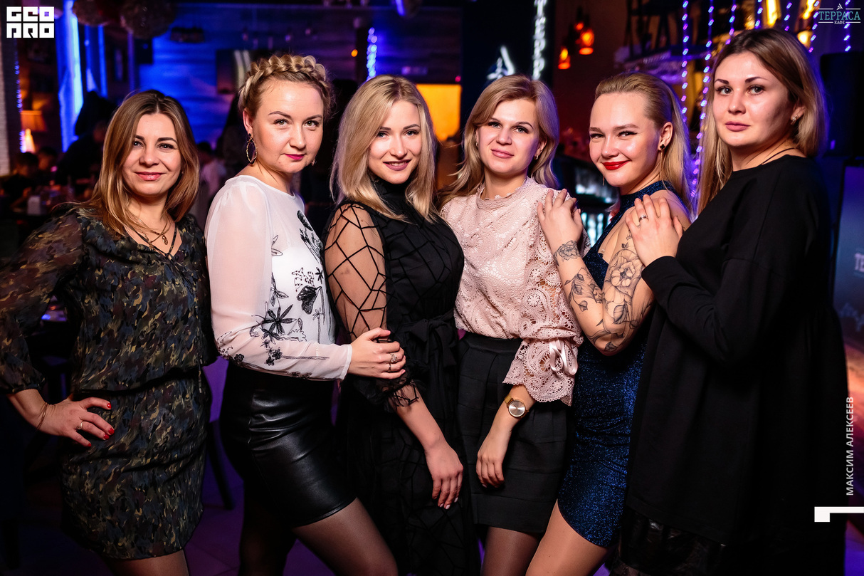 Суббота в кафе Терраса 10