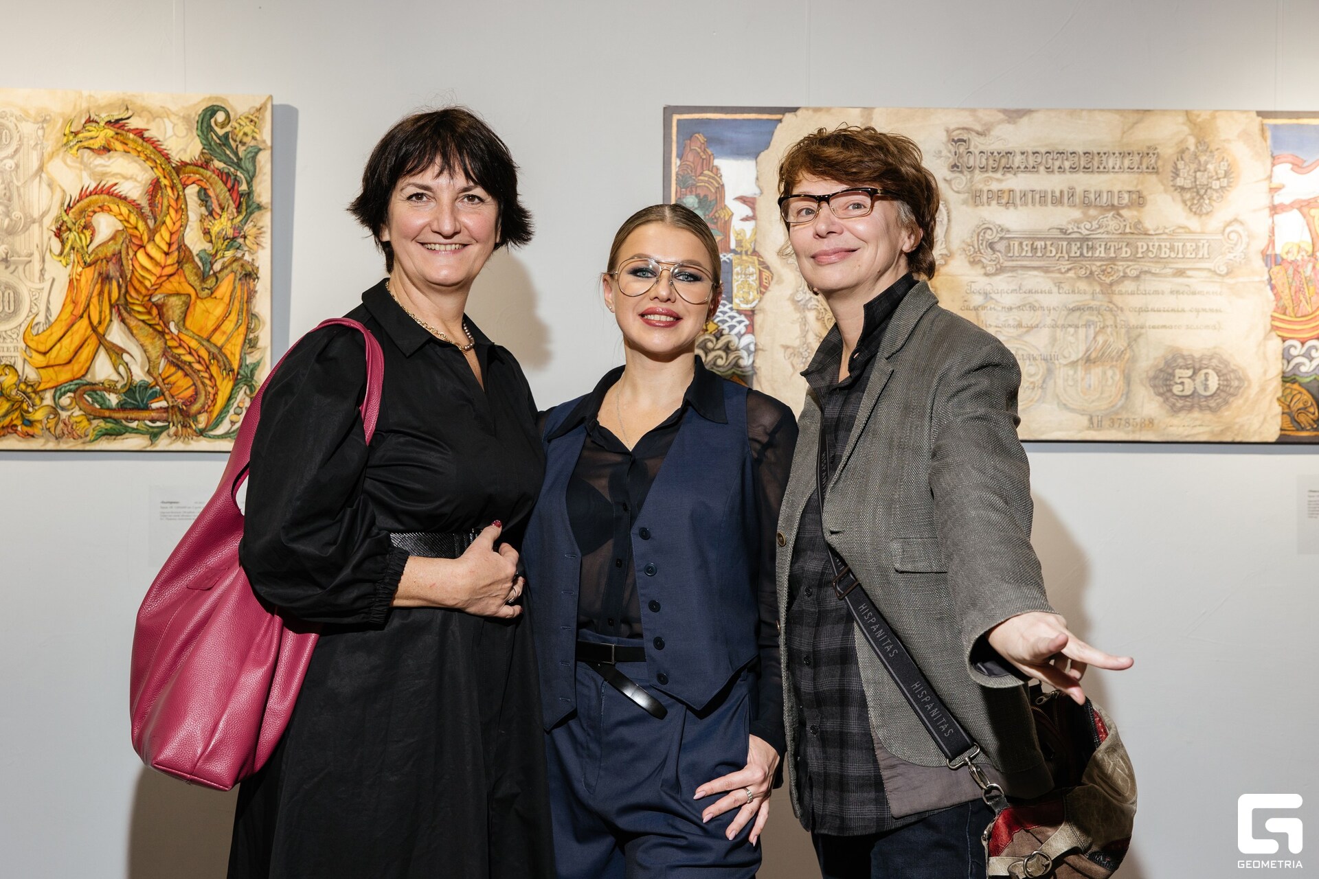 Element (117)_resized.jpg