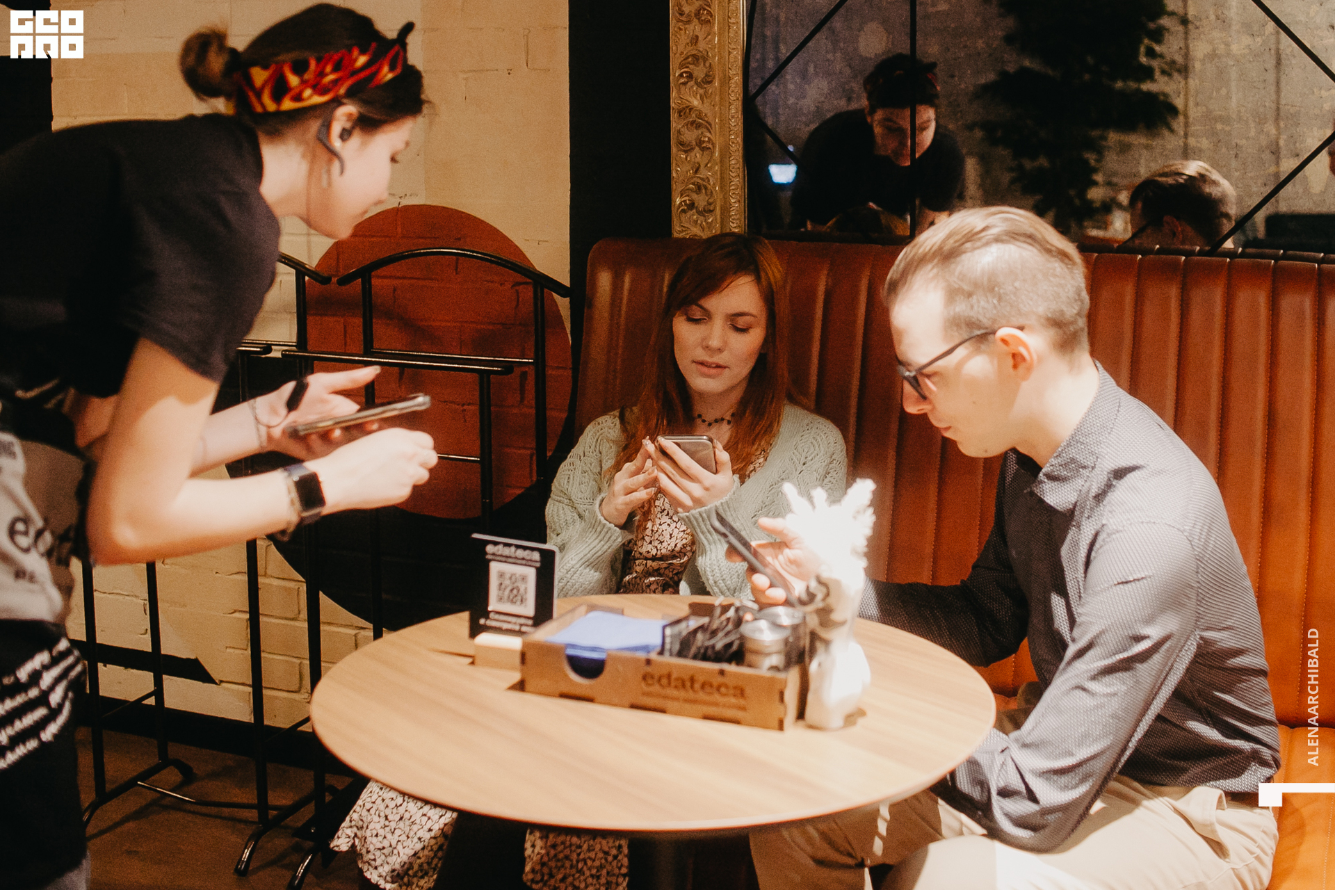 2022-11-18 20-00-27_alenaarchibald006.JPG