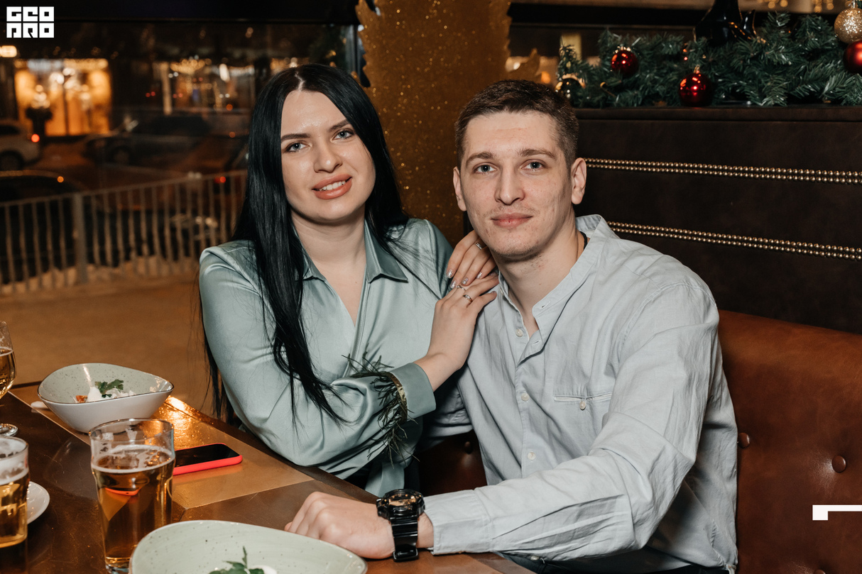 Предновогодние выходные в PEOPLE`S 14
