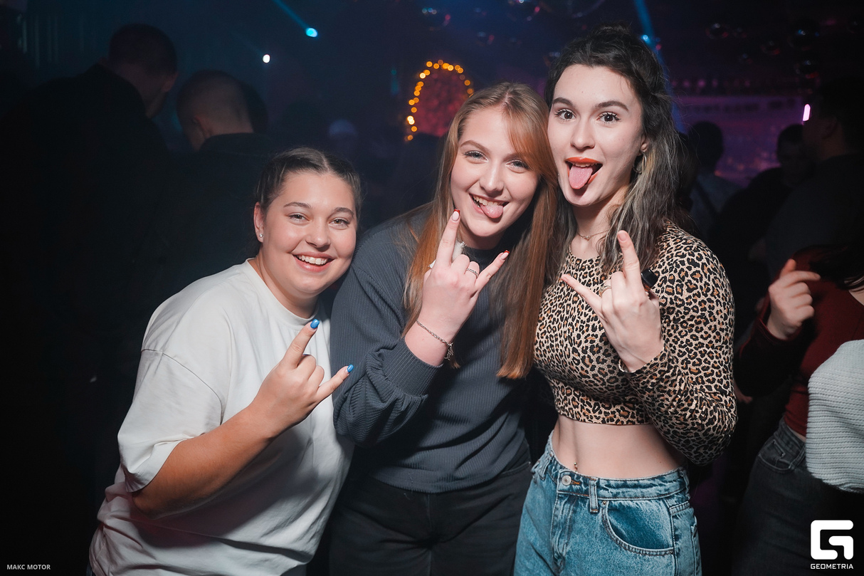 Saturday Night 15