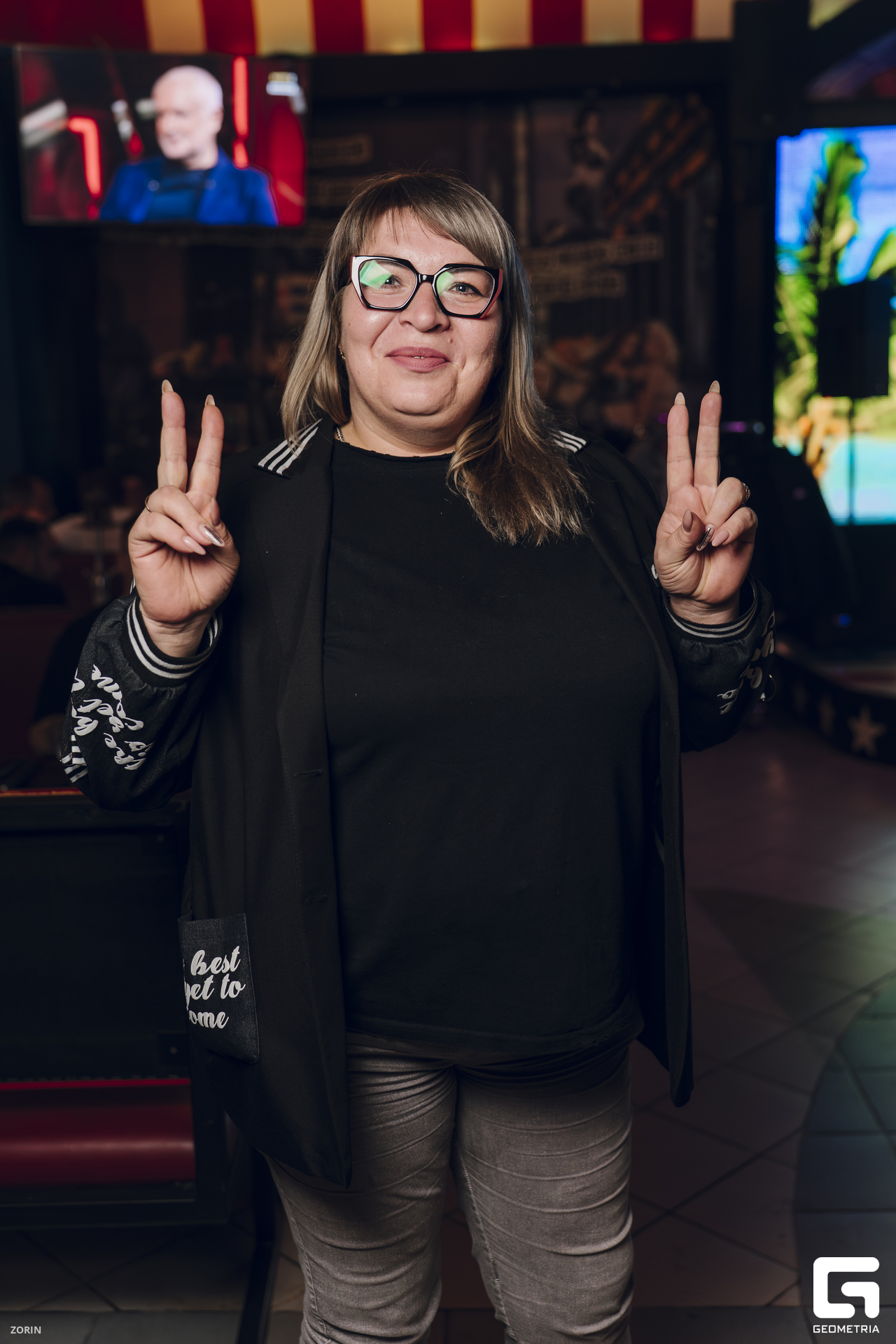 028_00-53-00 _11-10-25_Zorin.jpg