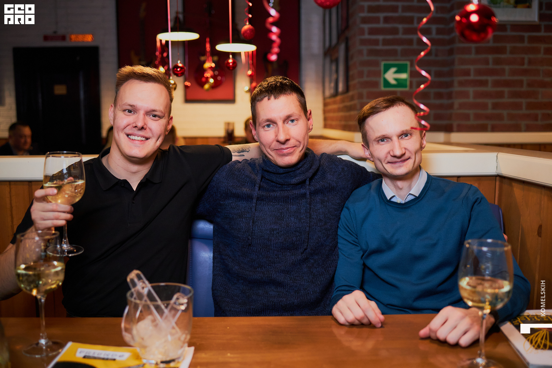 010-2021_12_18-21-30-01 - Komelskih.jpg