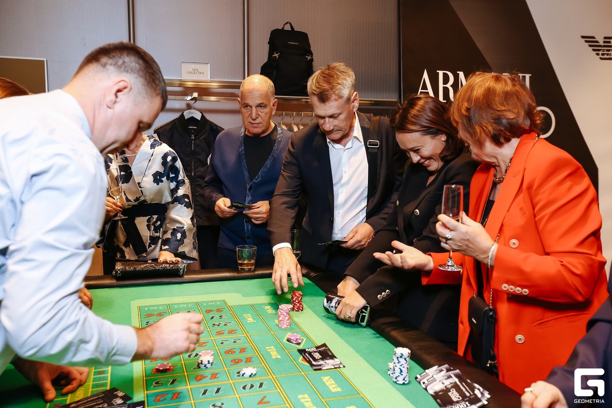 День рождения магазина Emporio Armani в Новосибирске 24