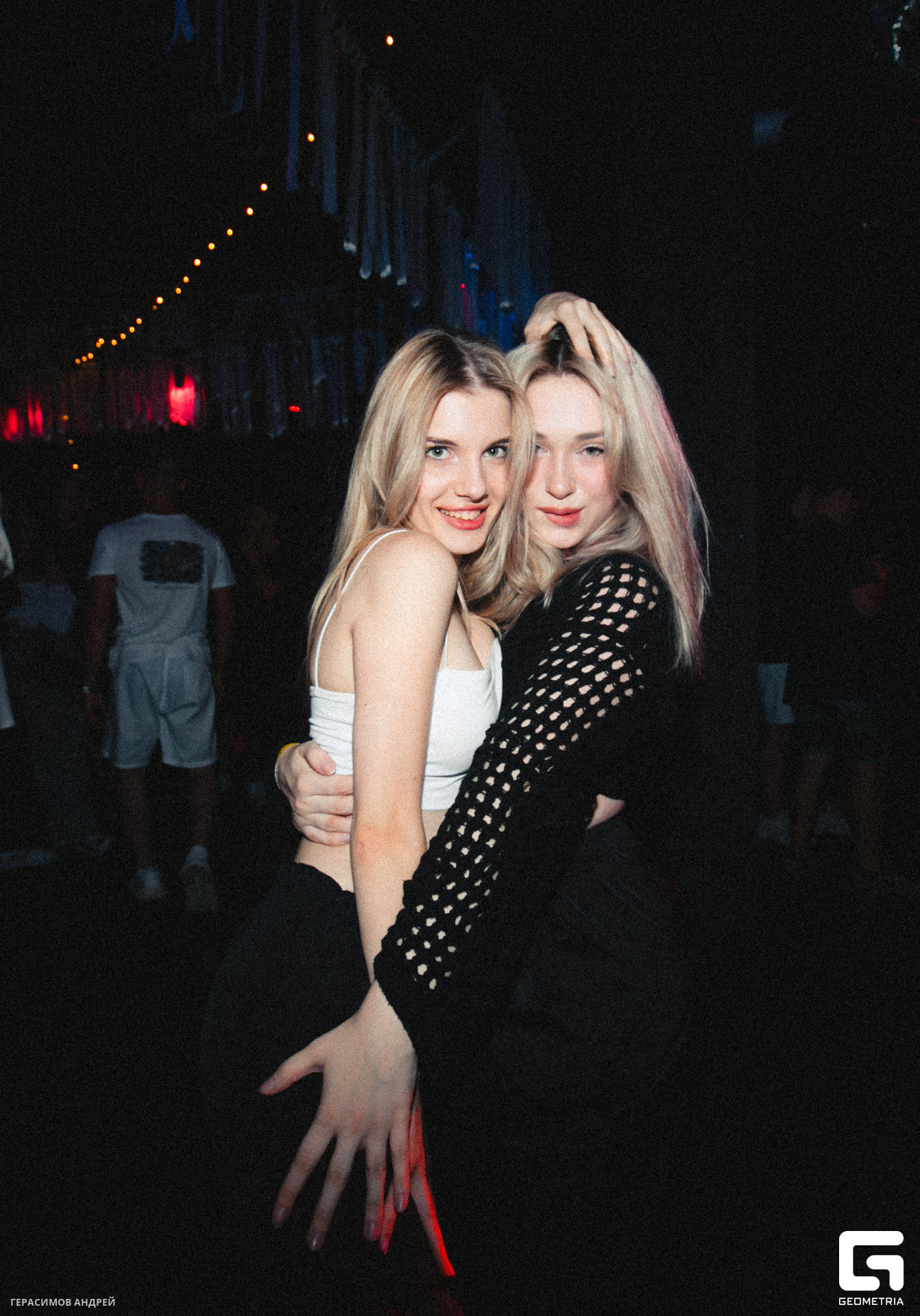 059 Repeat 26.08.jpg