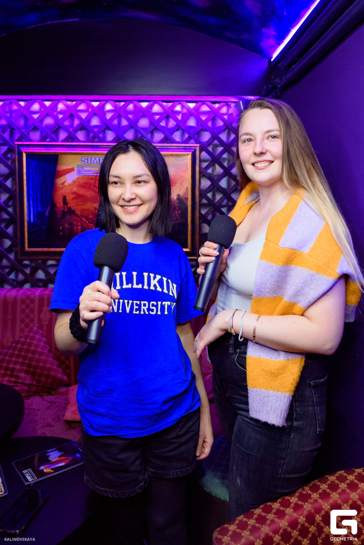 Saturday chill at Simply 33 Grill & Cinema, Karaoke Club 19