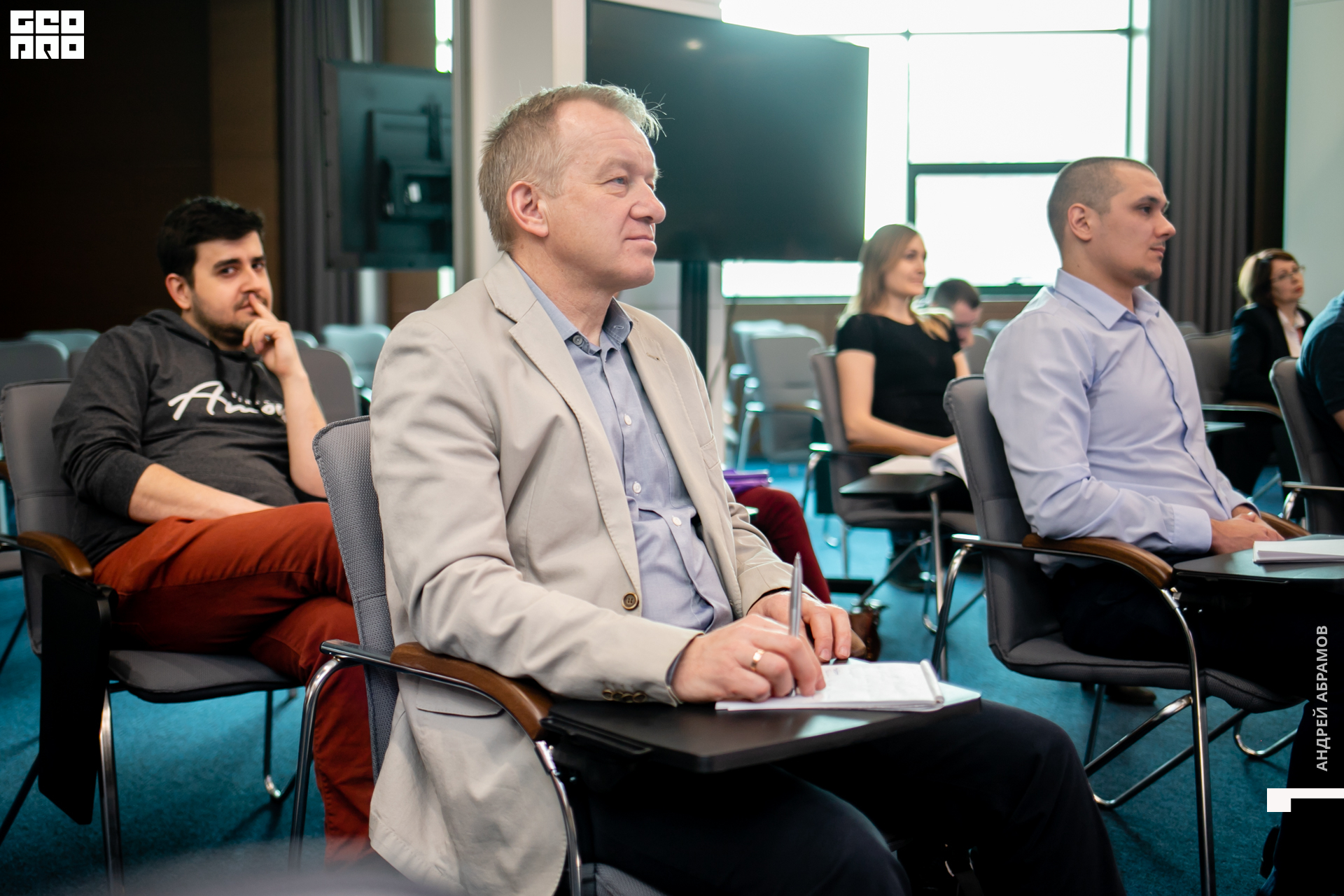 210416_Andrew Abramov0008.jpg