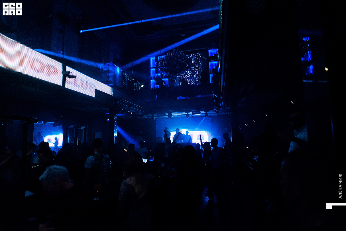 THE TOP CLUB WKND 13