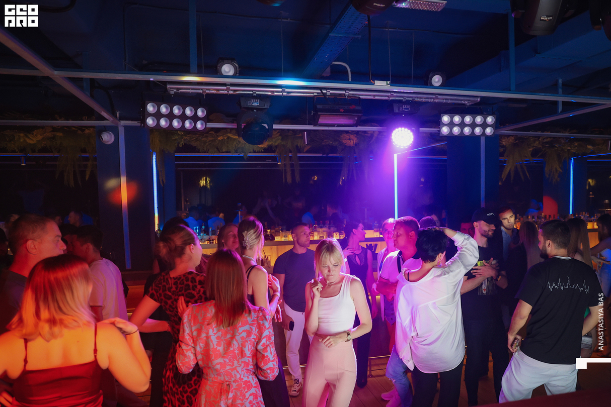 Weekend Party 21
