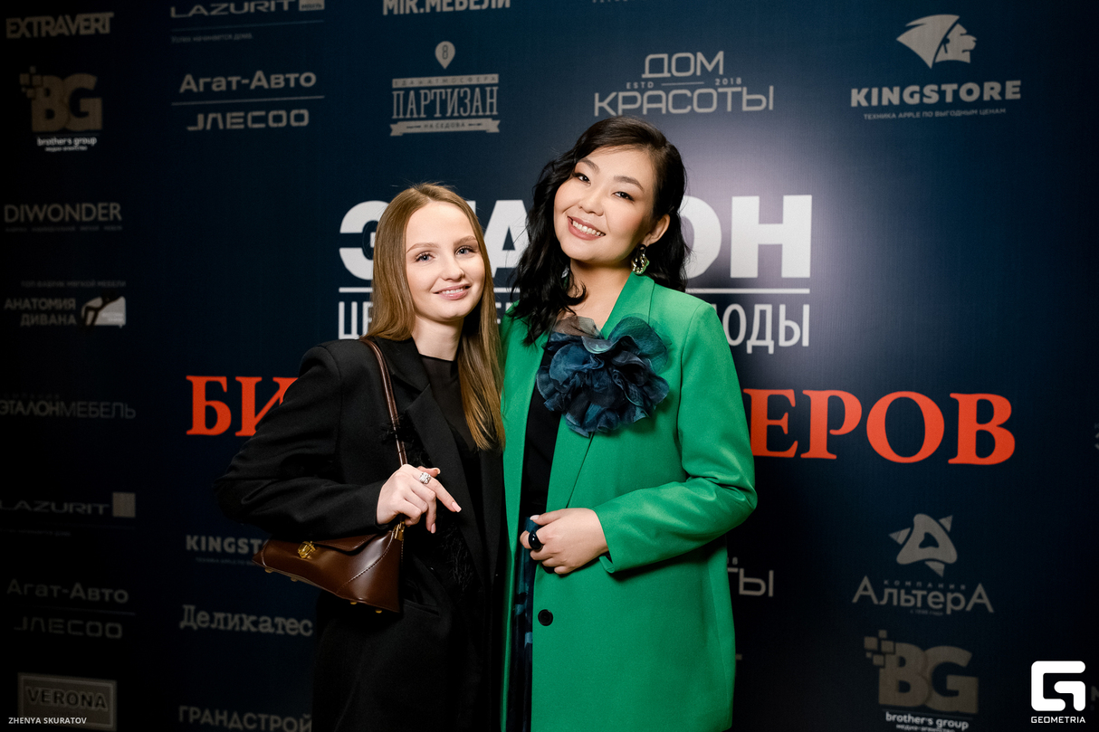 Центр Мебельной Моды «Эталон» в свой юбилейный 20-й год нашел «Эталон Красоты»! 29