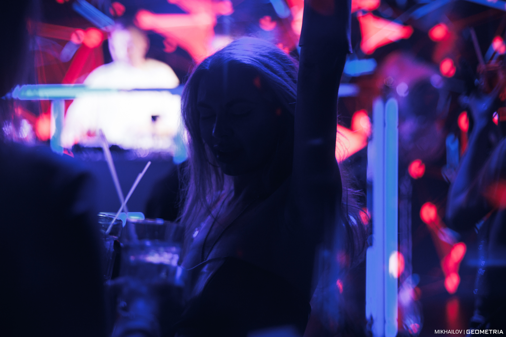 088-190425-5132 mikhailov-weblogo.jpg