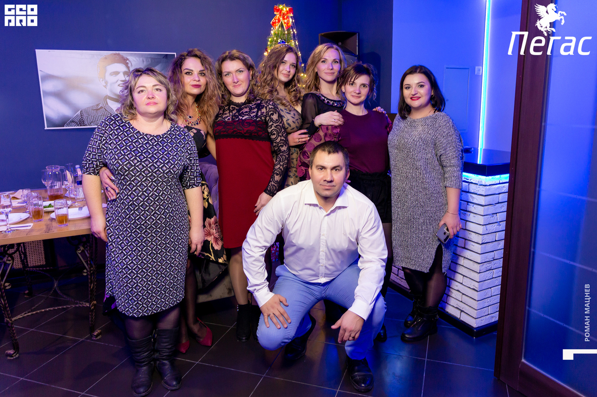 Пятница 25 декабря в ресторане "Пегас" 8