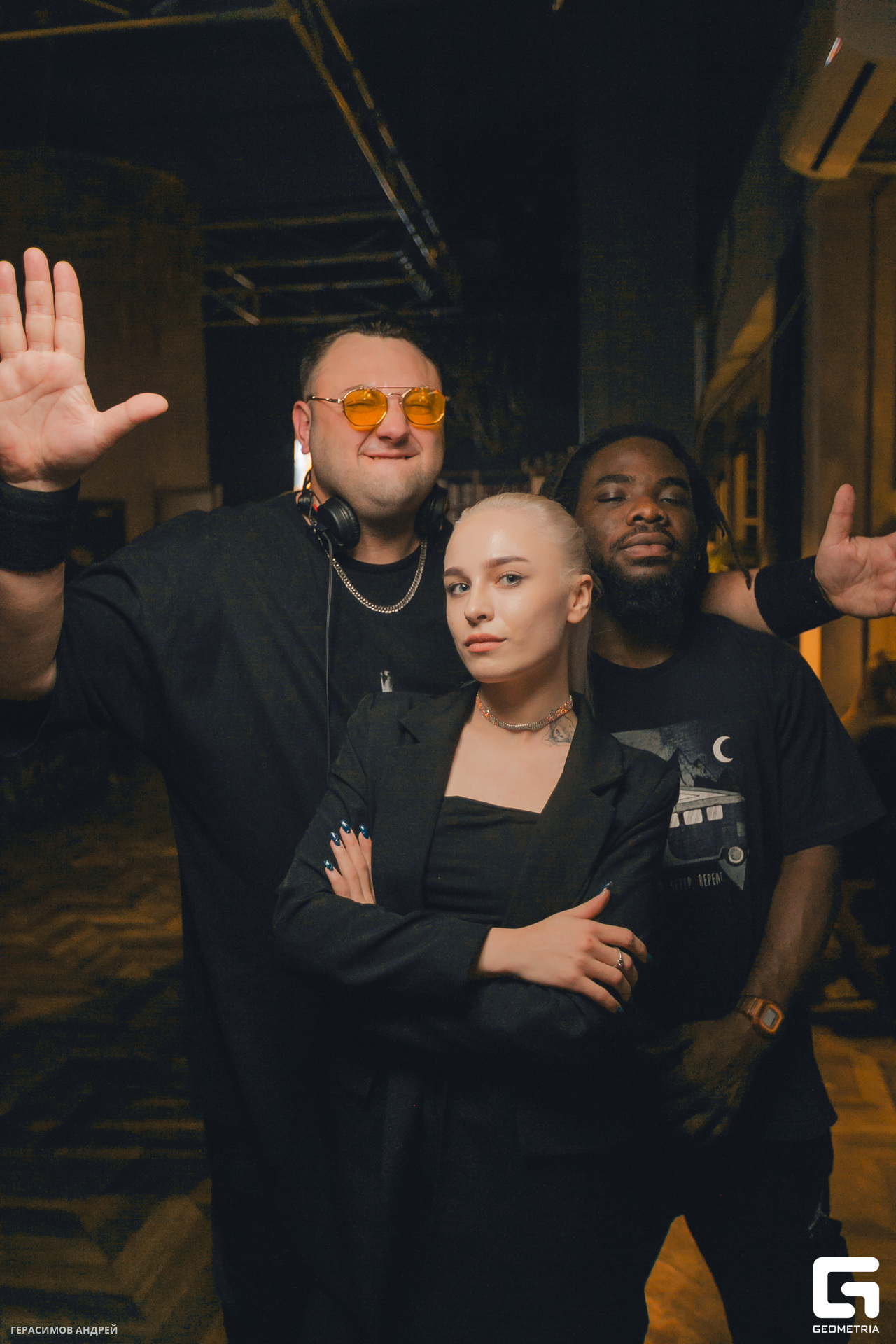 075 Four4side 24.11.jpg