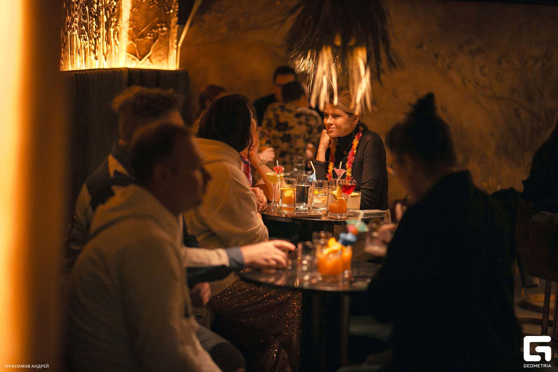 028 Bloom bar 1. 12.jpg