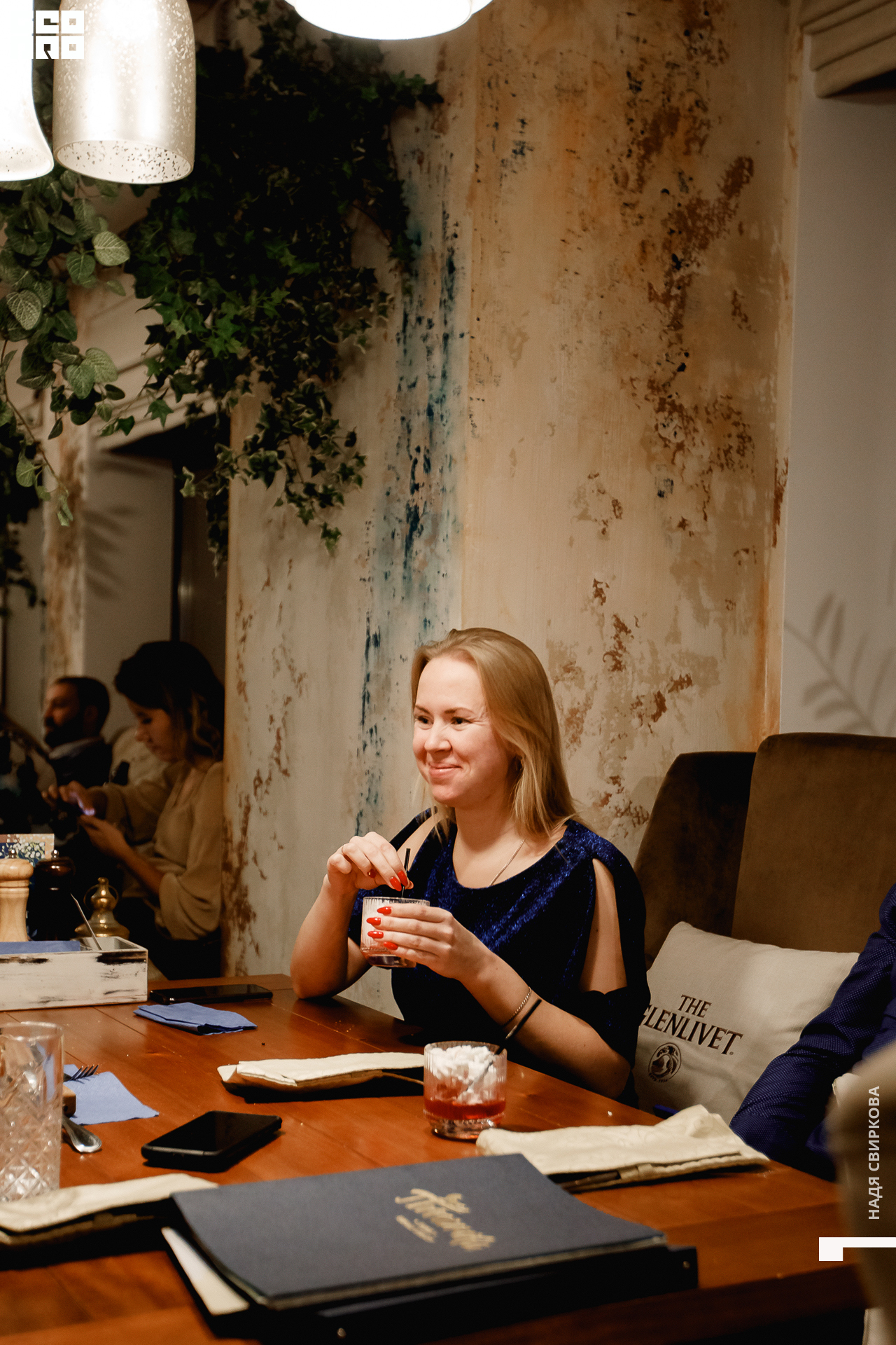 015_21-11-11 ISAEVA.jpg