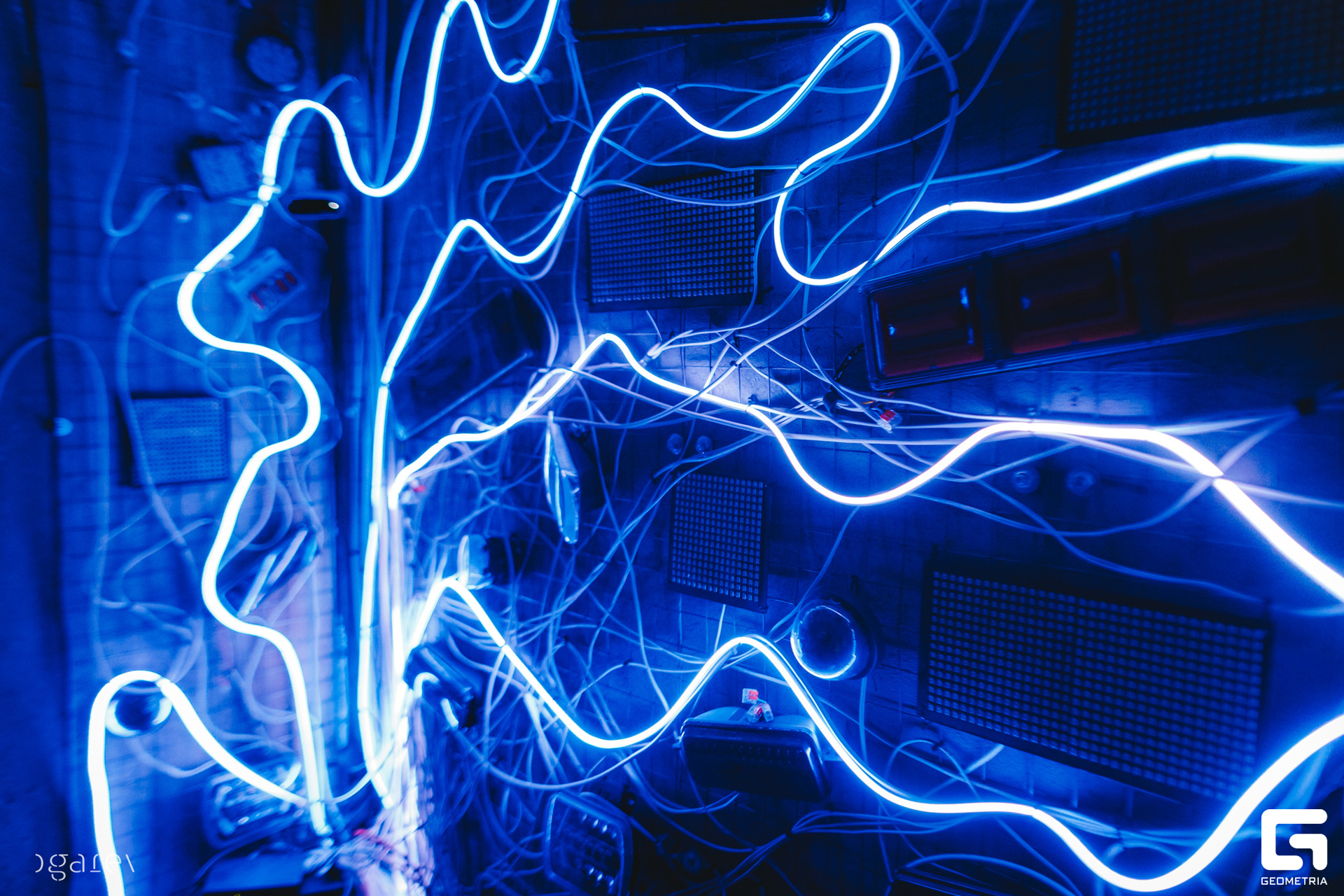 OUTLINE 2024-427-133.jpg