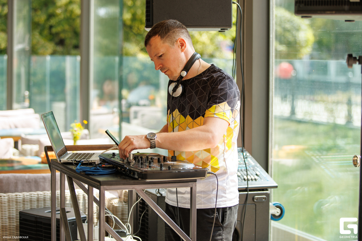 Гостевой Grill Brunch 13