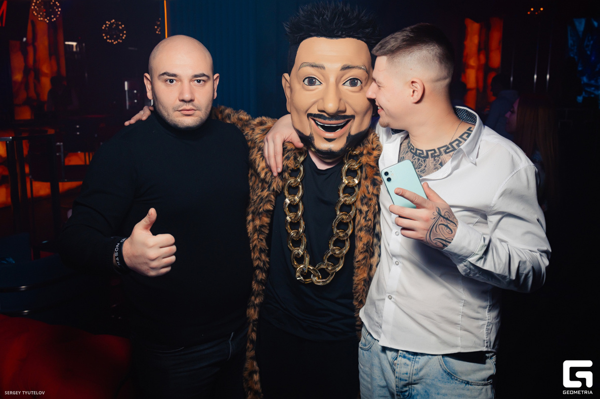 Saturday Party 24