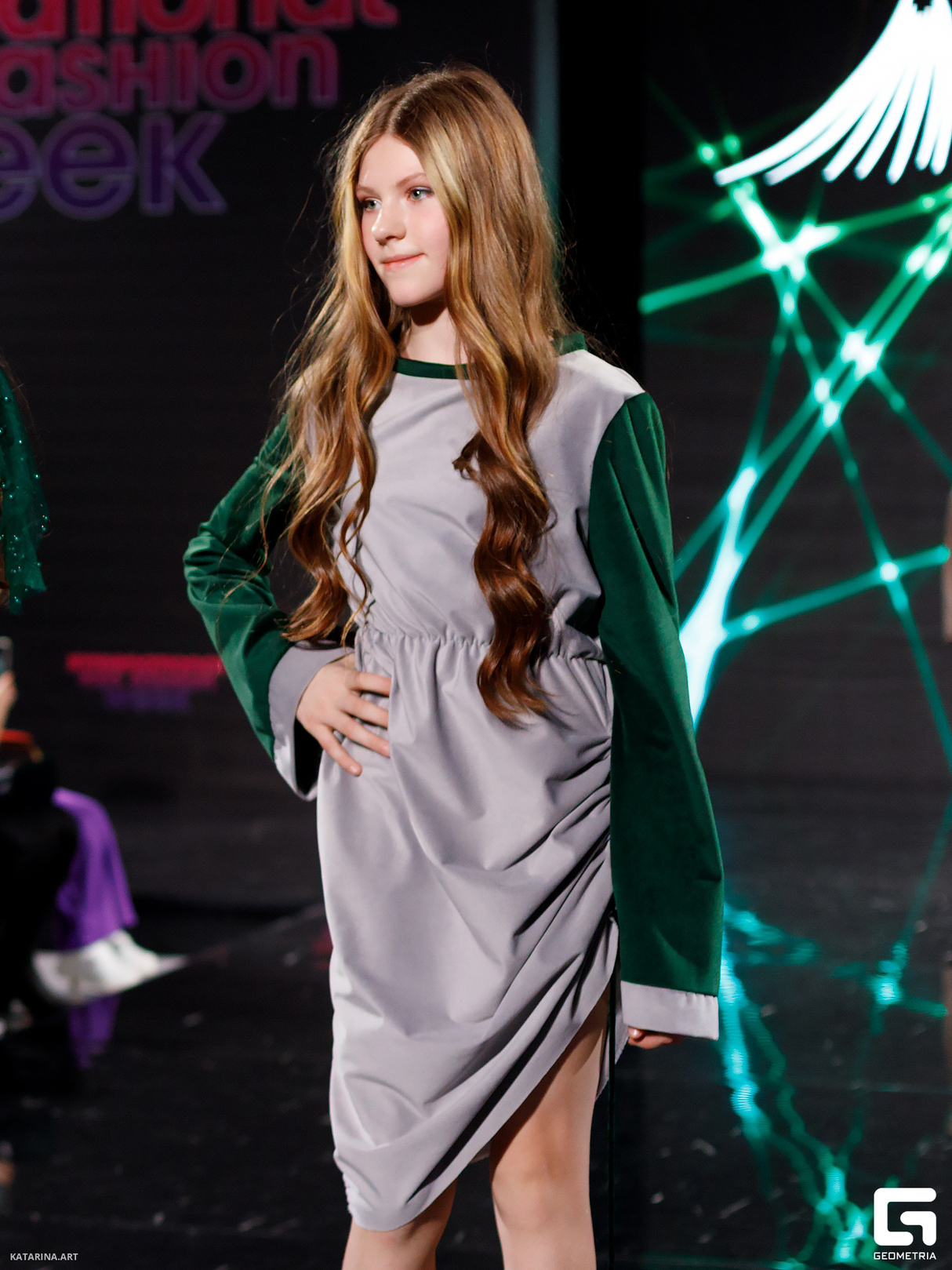 ШКОЛА КУТЮРЬЕ НА INTERNATIONAL KIDS FASHION WEEK 30
