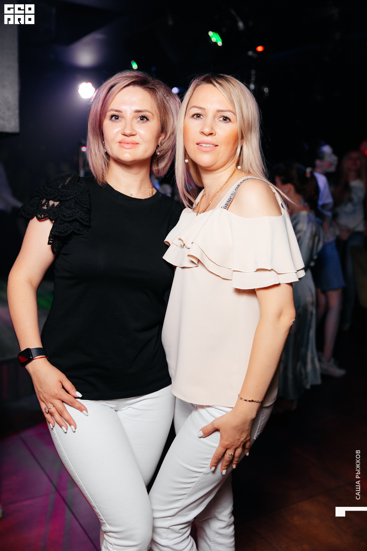 Saturday party 25