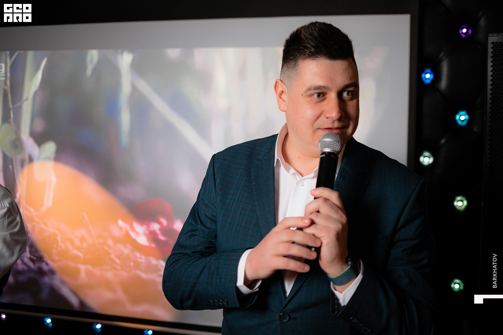 007-07-03-2021-21-03-7 ПЯТНИЦ - 2560.jpg