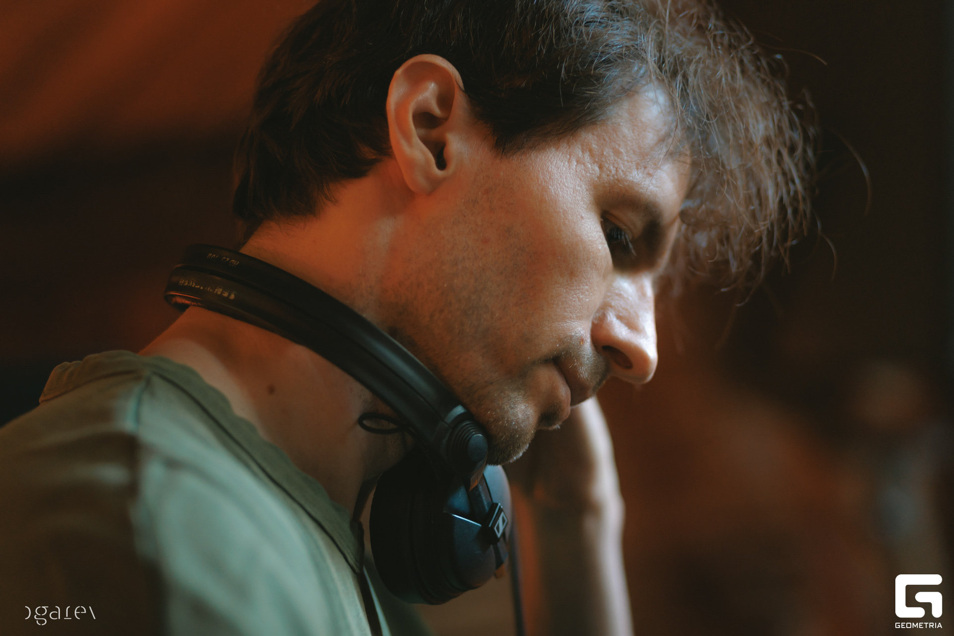 OUTLINE 2024-427-100.jpg