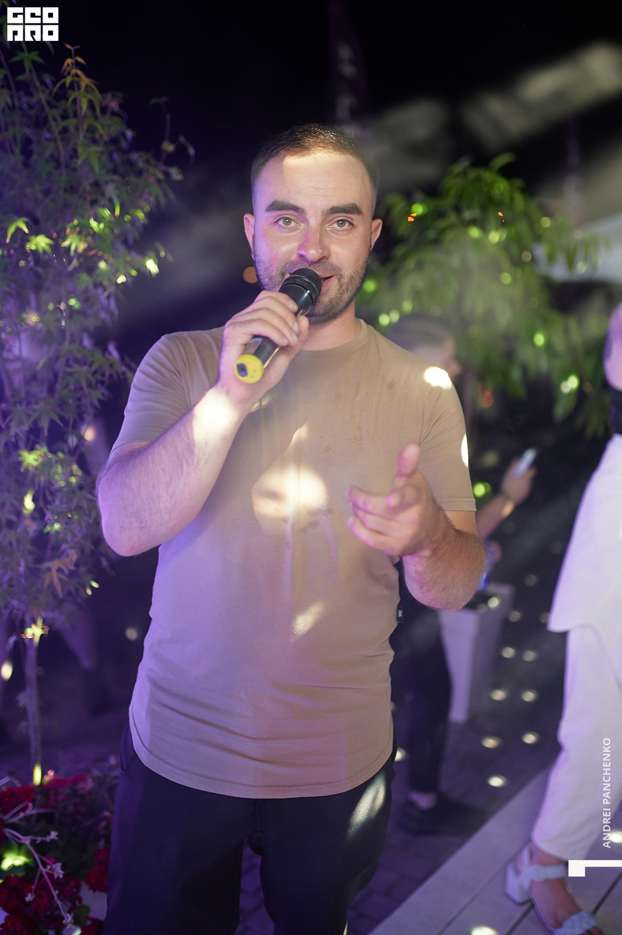 Night pool party 9